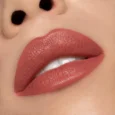 Lipstick Creamy-Matte 101